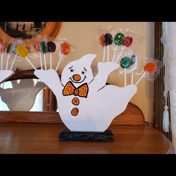 Handmade wooden ghost lollipop holder - Picture 2 of 3